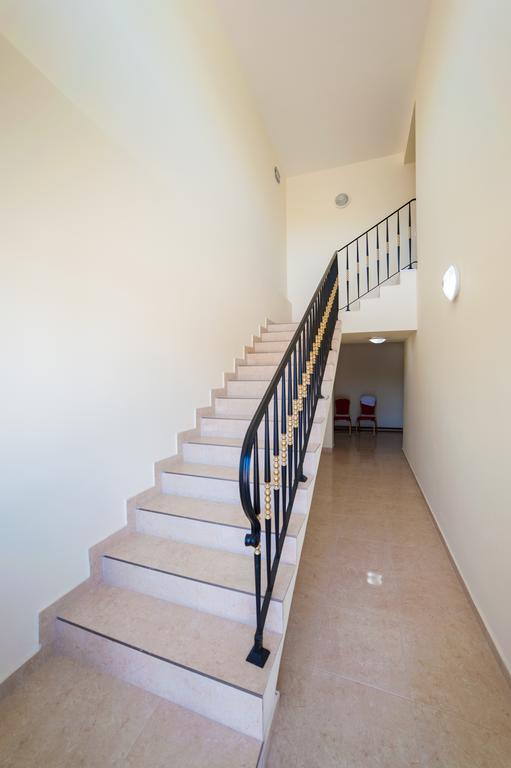 Vatra Romana Bed and Breakfast Răcarii de Jos Εξωτερικό φωτογραφία